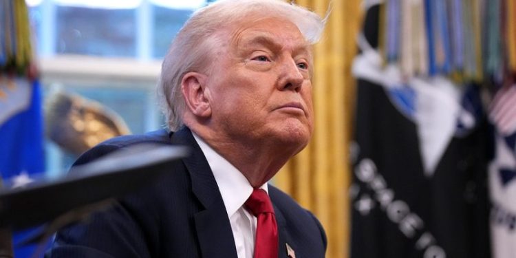 Trump warns Honduras of ‘hell to pay’ if election count changes, presses officials to finish tally