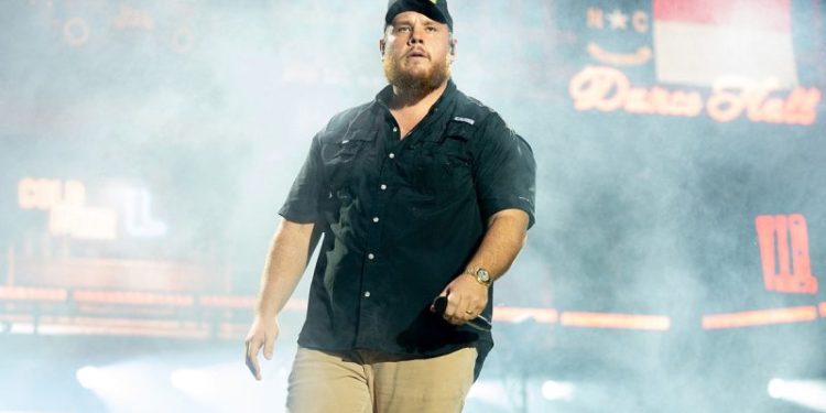 Luke Combs’ brutal response to ‘liberal’ labels: ‘Why do we all care?’
