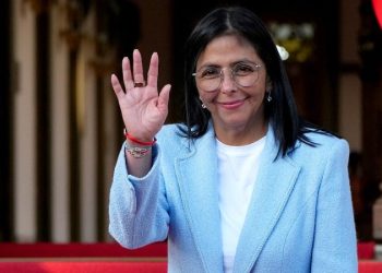 US restores diplomatic relations with Venezuela amid push for democratic transition