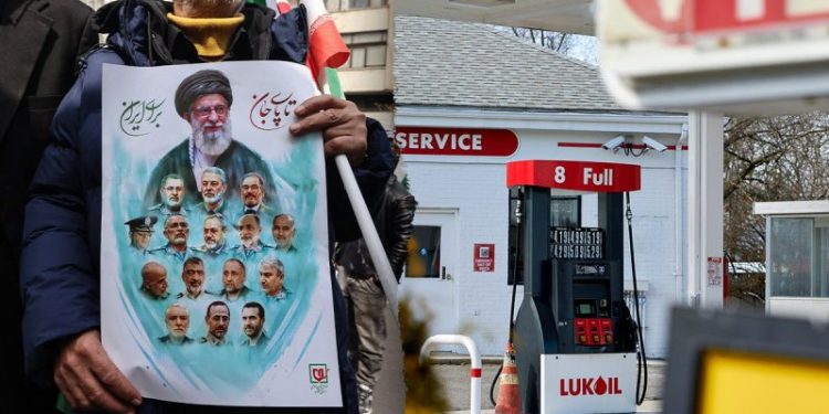 House GOP urges Trump to choke off Iran ally’s oil profits as Middle East turmoil spikes US gas prices